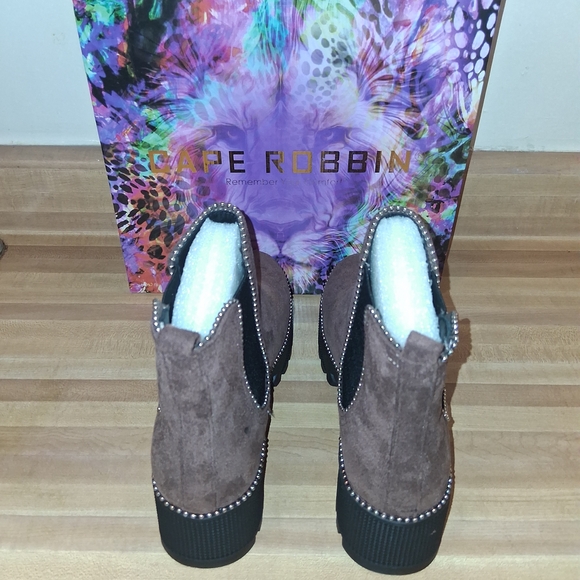 Cape Robbin Brown Suede Studded Combat Boots - Picture 4 of 5